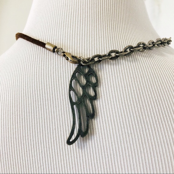 Angel Wing Boho Choker - Picture 3 of 4
